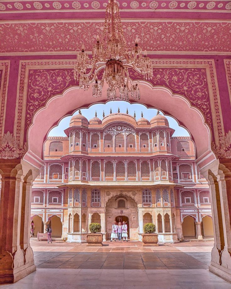 Jaipur Day Trip – Pink City Tour (Affordable)